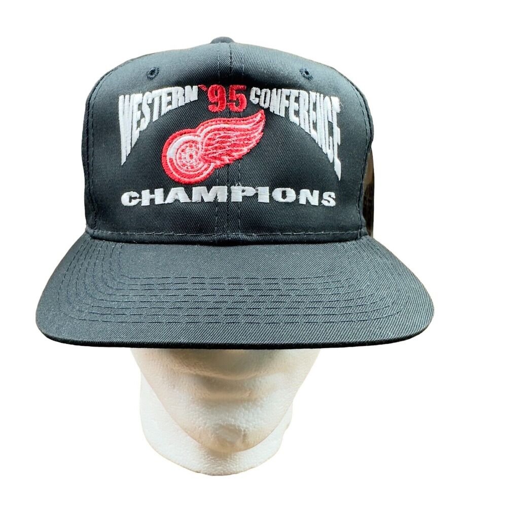 Vintage Detroit Red Wings Hat Sports Specialties Black Red Big Logo Snapback